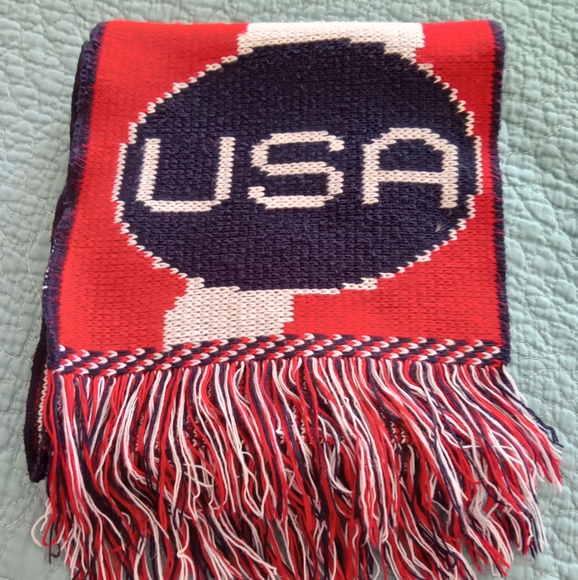 USA Red White and Blue Knit Scarf America - Picture 3 of 9